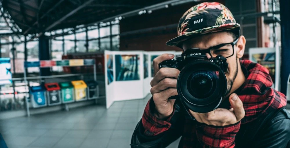 كيفية كسب المال عبر الإنترنت: 35 طريقة موثوقة (2025) 7 كن من مستخدمي Twitch