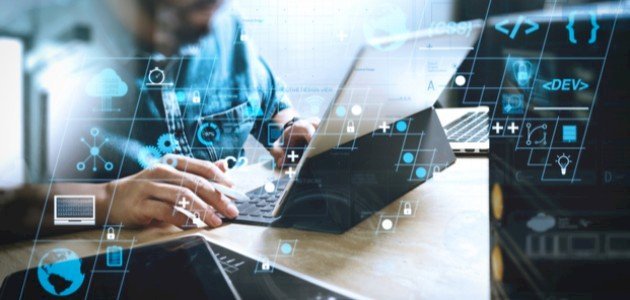 إيجابيات وسلبيات التكنولوجيا