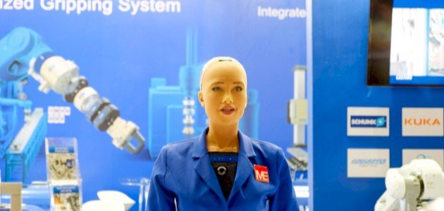 بحث عن الروبوت صوفيا 1 بحث عن الروبوت صوفيا