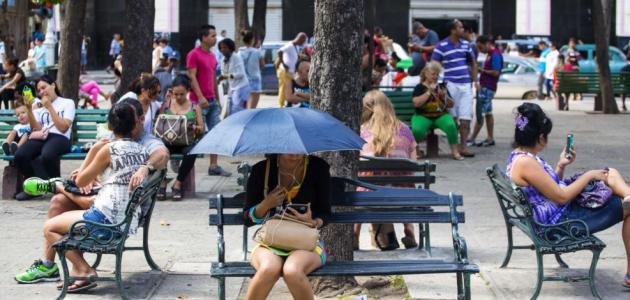 تأثير الإنترنت على الشباب